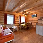 Medvedi Dvor Holiday home