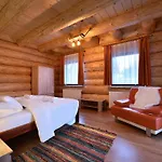 Medvedi Dvor Holiday home