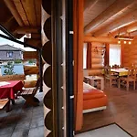 Holiday home Medvedi Dvor