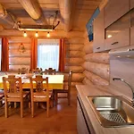 Medvedi Dvor Holiday home