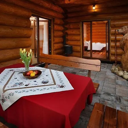 Medvedi Dvor Ferienhaus Vel'ka Lomnica